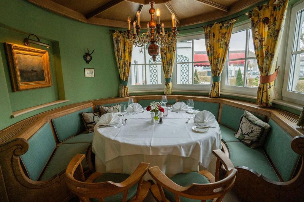 Gut Altholz Landhotel Und Restaurant Hutter Plattling Εξωτερικό φωτογραφία